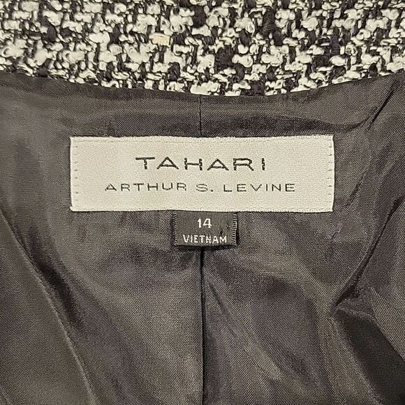 Tahari Arthur S.Levine jacket, 14 - Picture 7 of 9